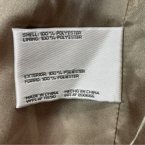 Weatherproof Trench Coat Women's Size M Beige Ruffle Rosette Belted Rain Casual - Picture 6 of 11